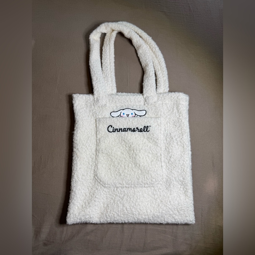 Forever 21 x Hello Kitty White Tote